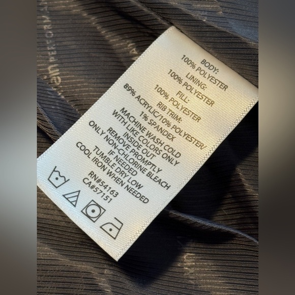 Calvin Klein Performance Puffer Down Vest Jacket Women’s Sz S Black Zip NWT - Picture 10 of 16